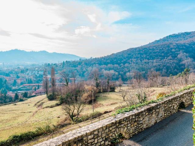 Terreno in vendita a Ronchi, Bergamo