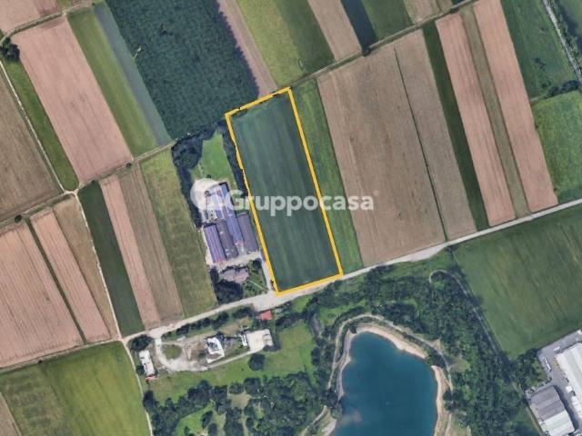 Terreno in vendita a Bernate Ticino, Lombardia