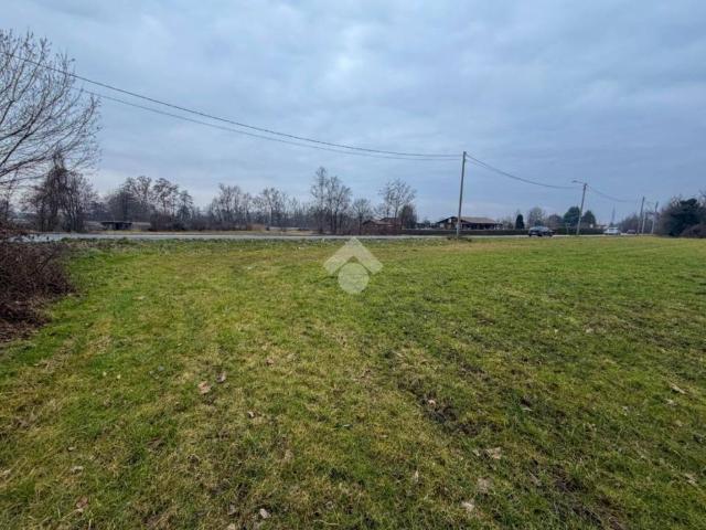 Terreno in vendita a Besana In Brianza, Lombardia