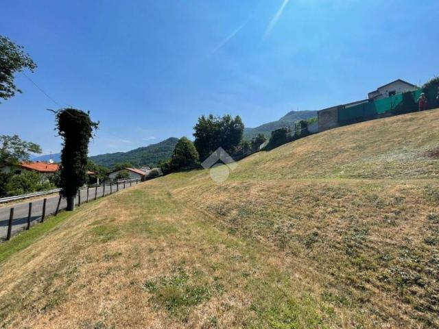 Terreno in vendita a Molino Ginaga, Besano