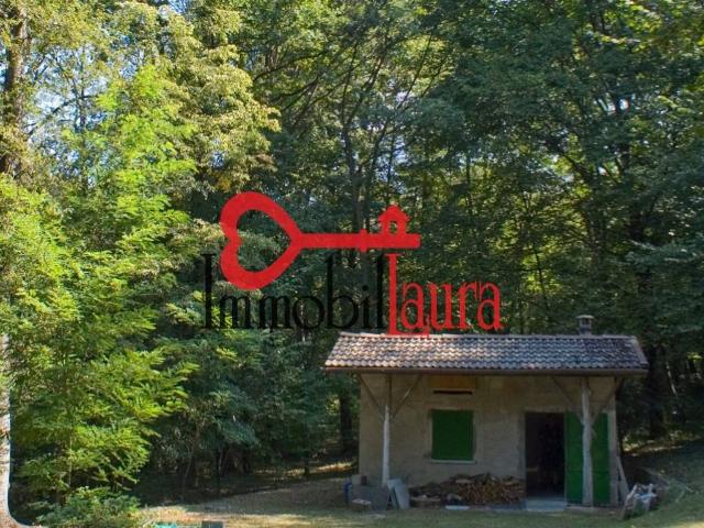 Terreno in vendita a Molino Ginaga, Besano