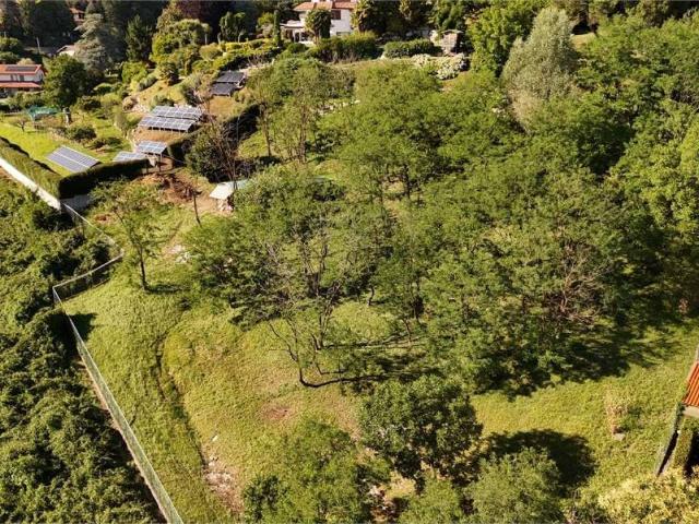 Terreno in vendita a Bogno, Besozzo