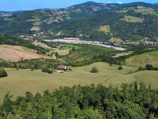 Terreno in vendita a Bettola, Reggio Emilia