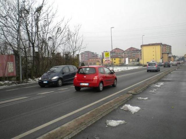 Terreno in vendita a Bollate, Lombardia