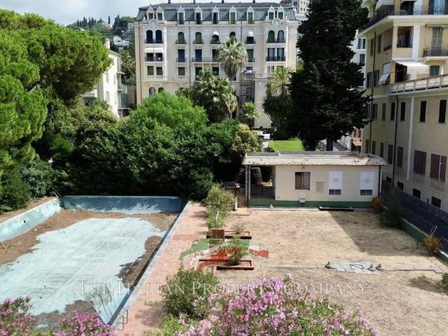 Terreno in vendita a Bordighera, Liguria