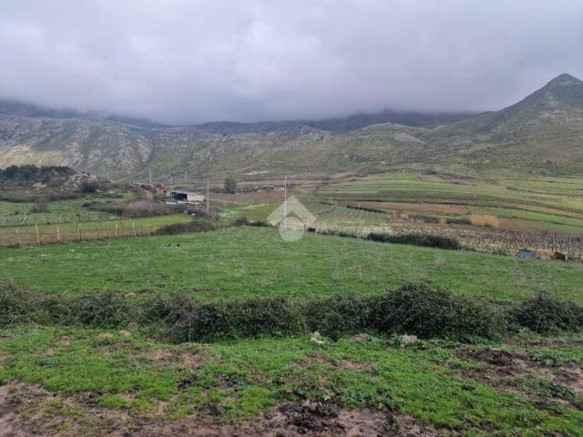 Terreno in vendita a Monreale, Sicilia