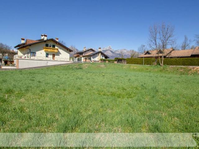 Terreno in vendita a Borgo Valbelluna, Pagognane