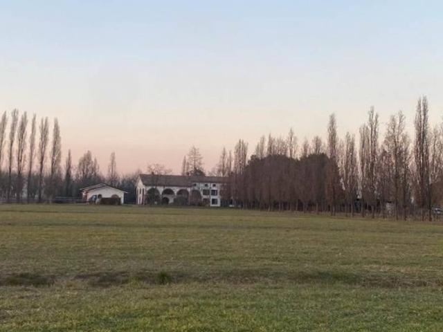 Terreno in vendita a Borgo Virgilio, Cerese