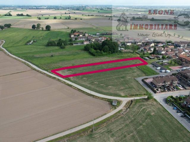 Terreno in vendita a Bornasco, Lombardia