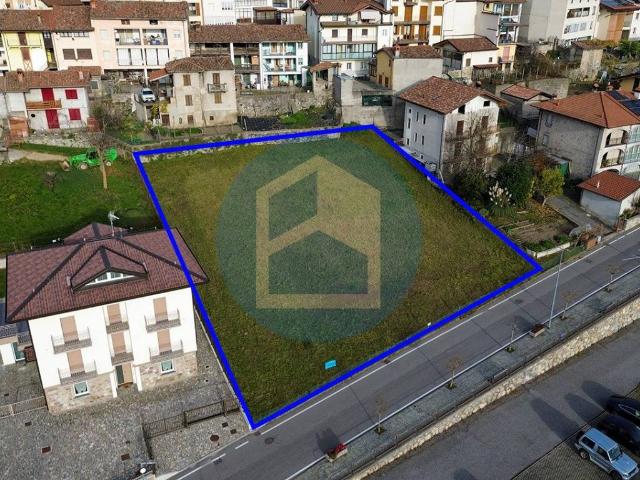 Terreno in vendita a Bossico, Lombardia