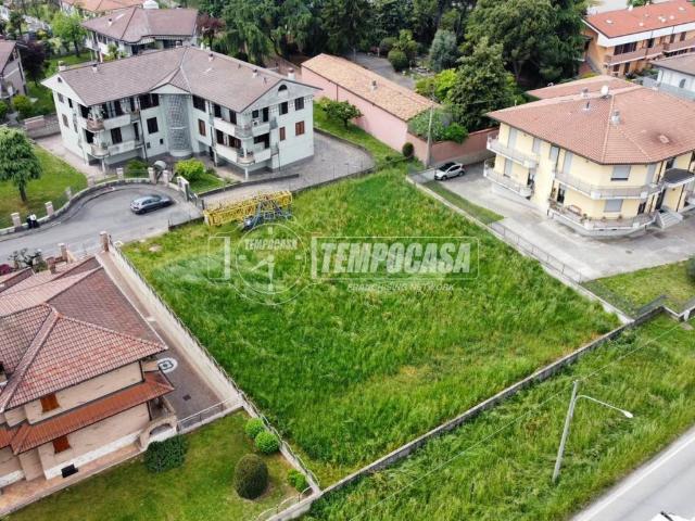 Terreno in vendita a Bottanuco, Lombardia