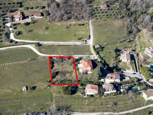 Terreno in vendita a Botticino Sera, Botticino