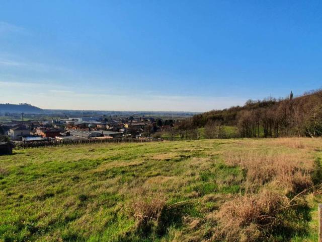 Terreno in vendita a Botticino Sera, Botticino