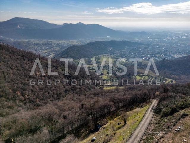 Terreno in vendita a Botticino Sera, Botticino