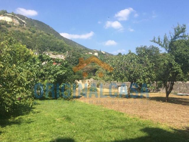 Terreno in vendita a Botticino, Lombardia