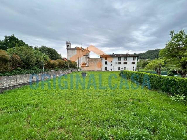 Terreno in vendita a Botticino, Lombardia