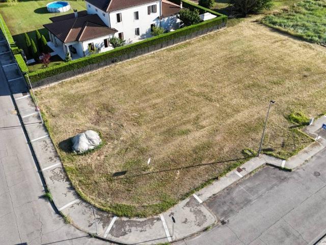 Terreno in vendita a Villafontana di Bovolone, Bovolone