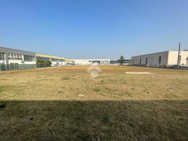 Terreno in vendita a Bovolone, Veneto