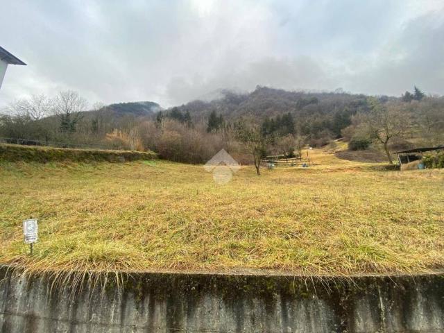 Terreno in vendita a Comunità Montana della Valle Brembana, Bracca
