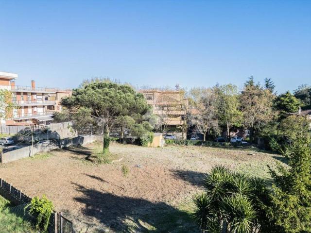 Terreno in vendita a Roma Capitale, Lazio