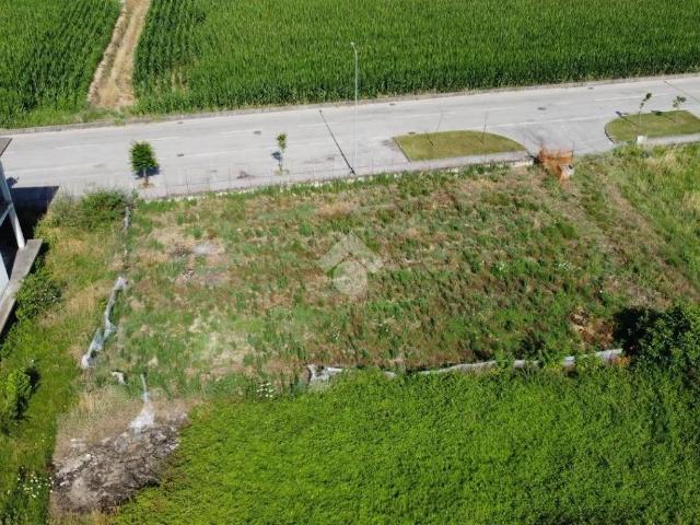 Terreno in vendita a Brandico, Lombardia