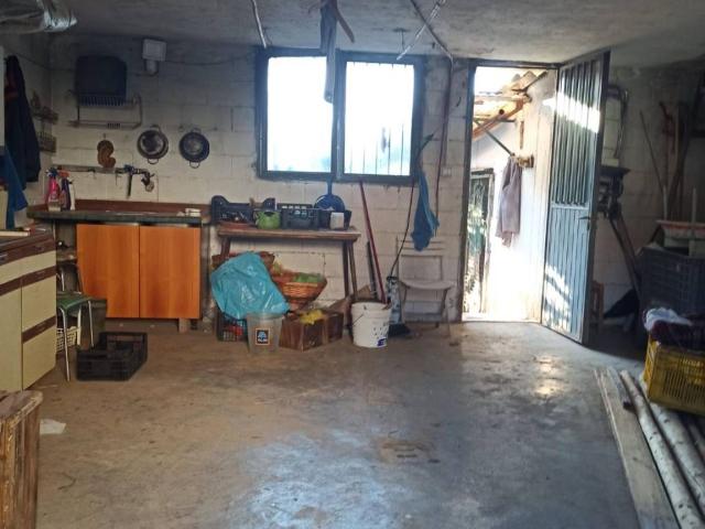 Terreno in vendita a Bregnano, Lombardia