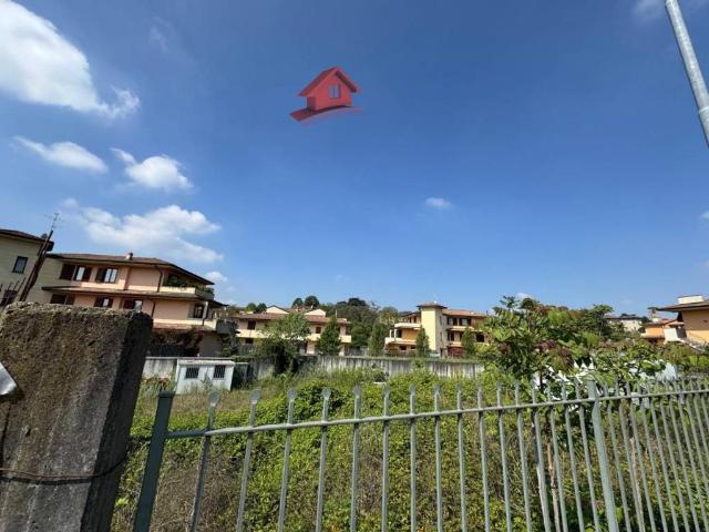 Terreno in vendita a Brembate, Lombardia