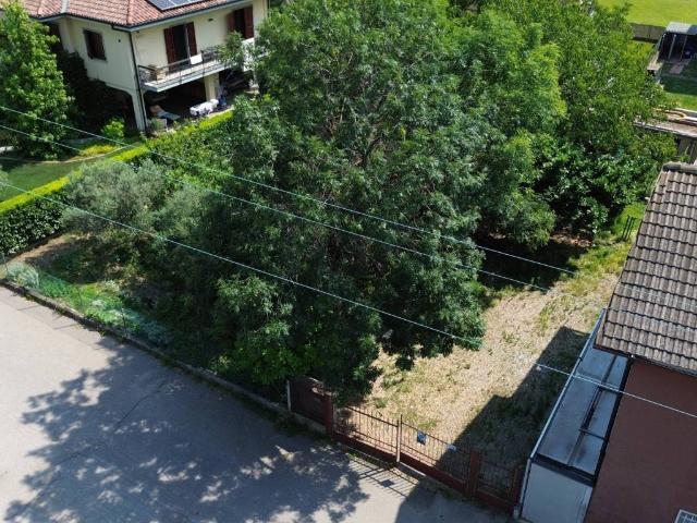 Terreno in vendita a Brembate Di Sopra, Lombardia