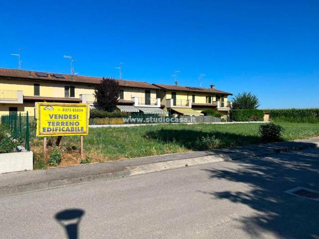 Terreno in vendita a Brembio, Lombardia