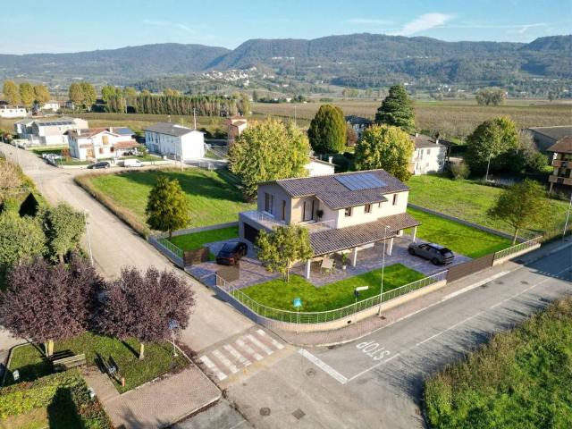 Terreno in vendita a Brendola, Veneto