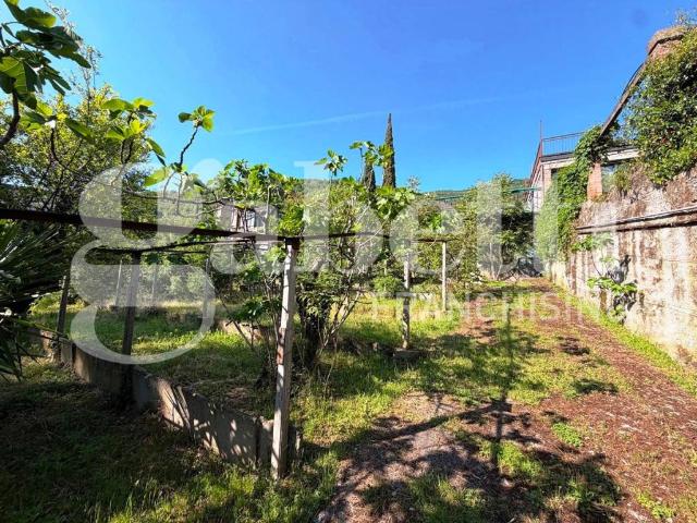 Terreno in vendita a Zona Centro, Brescia