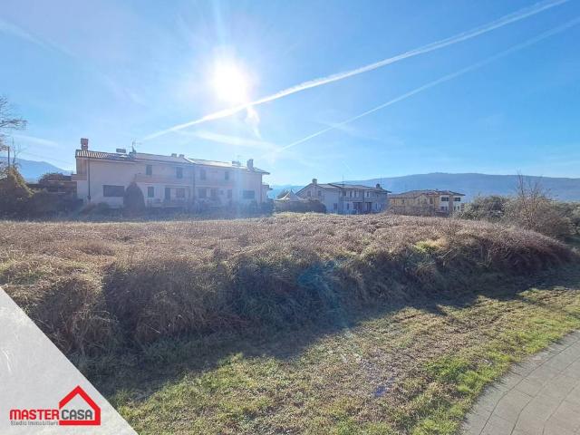 Terreno in vendita a Broccostella, Lazio