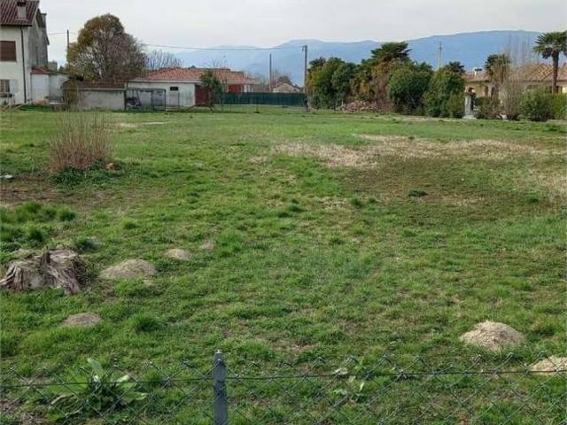 Terreno in vendita a Brugnera, Friuli-Venezia Giulia