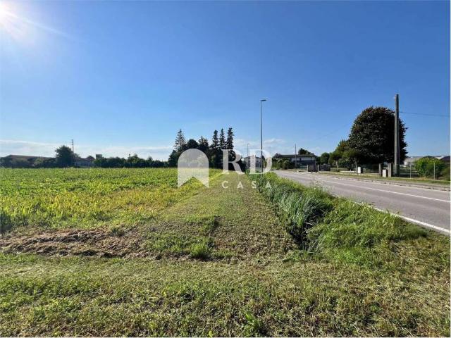 Terreno in vendita a Brugnera, Friuli-Venezia Giulia