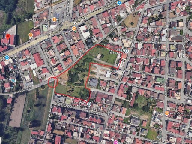 Terreno in vendita a Brusciano, Campania