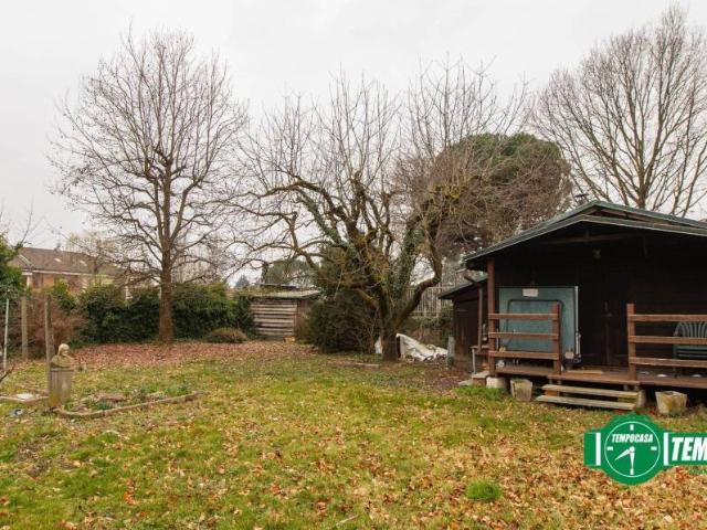 Terreno in vendita a Busto Arsizio, Lombardia
