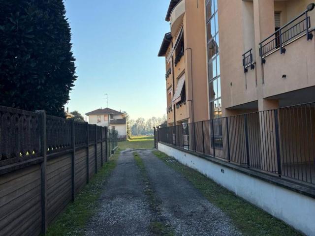 Terreno in vendita a Madonna Regina, Busto Arsizio