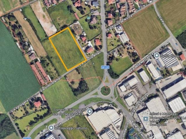 Terreno in vendita a Olcella, Dairago
