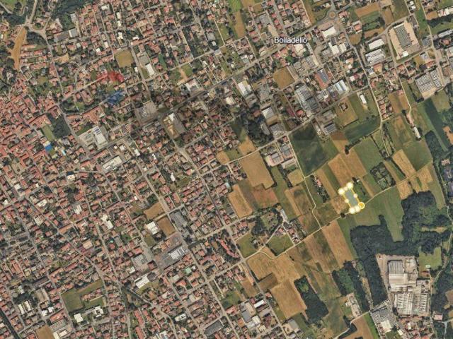 Terreno in vendita a Cairate, Lombardia