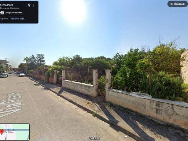 Terreno in vendita a Caivano, Campania