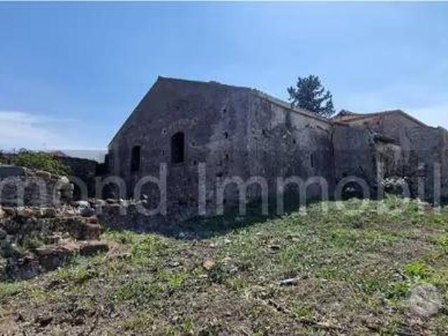 Terreno in vendita a Calatabiano, Sicilia