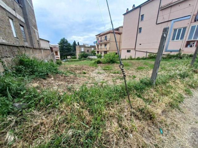Terreno in vendita a Calcata, Lazio