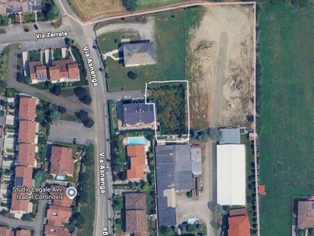 Terreno in vendita a Calcinate, Lombardia
