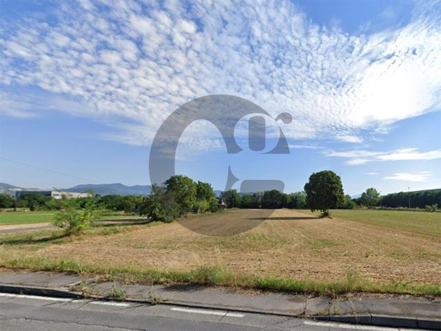 Terreno in vendita a Calcinato, Lombardia