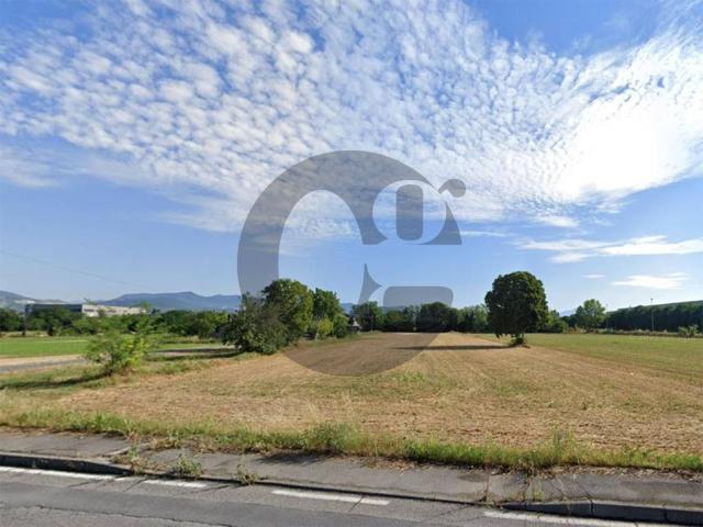 Terreno in vendita a Calcinato, Lombardia
