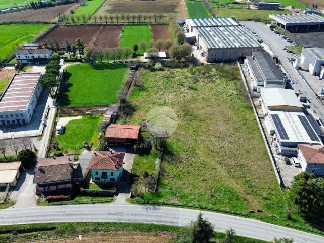 Terreno in vendita a Calcinato, Lombardia