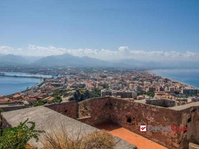 Terreno in vendita a Pace Del Mela, Sicilia