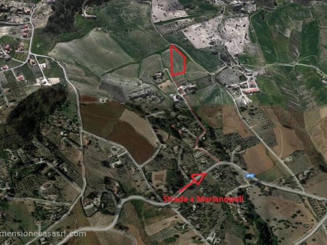 Terreno in vendita a Case Mazzacane, Caltanissetta