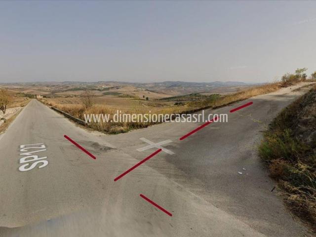 Terreno in vendita a Caltanissetta, Sicilia