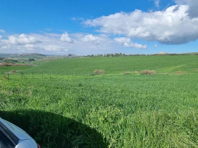 Terreno in vendita a Caltanissetta, Sicilia